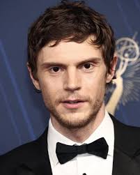 Evan Peters
